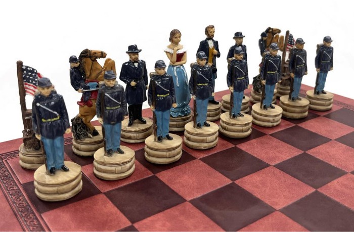 The Civil War Resin Theme Chess Pieces w Leather Board