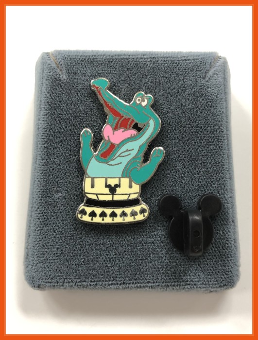 Disney Pin Rook