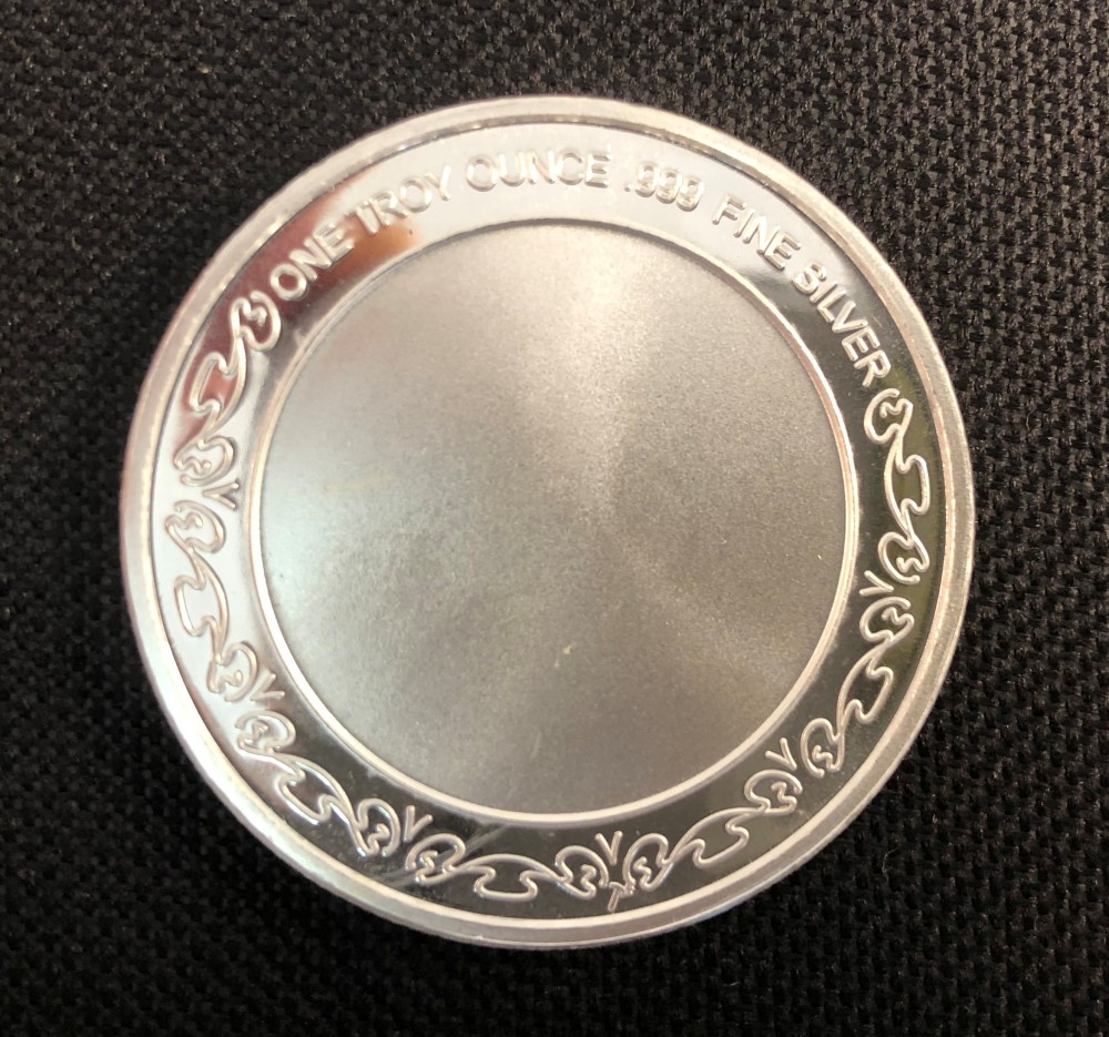 The Queen - 1 Troy Oz .999 Silver Round Chess Coin - 1 9/16" Dia.